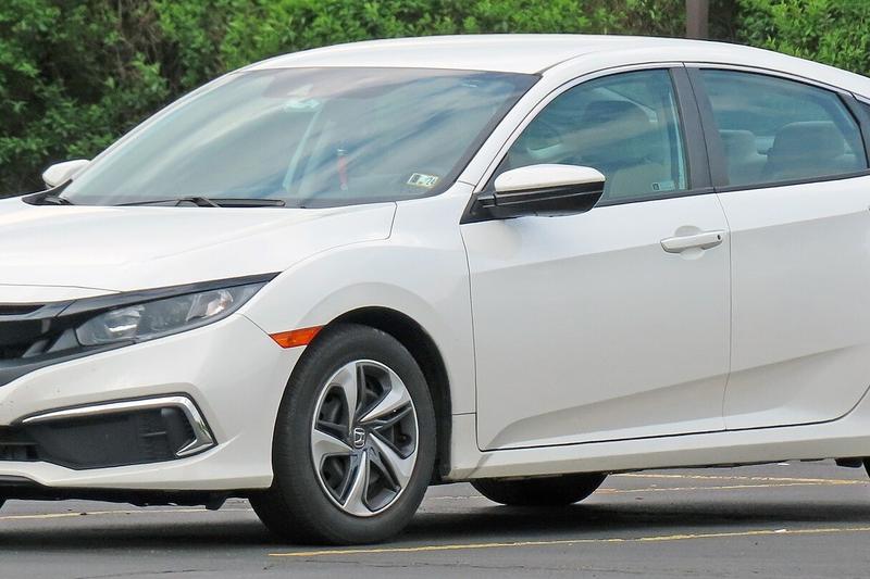 Honda Civic LX sedan (2019) – ABŞ bazarı versiyası