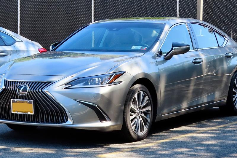 Lexus ES 350 (2019) – ABŞ bazarı versiyası