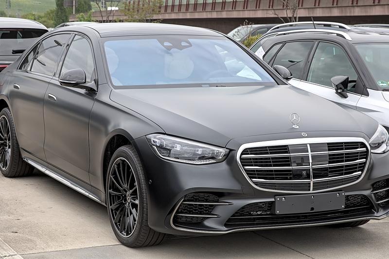 Mercedes-Benz S-Class (W223)