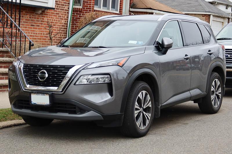 Nissan Rogue SV (2021) – ABŞ bazarı versiyası